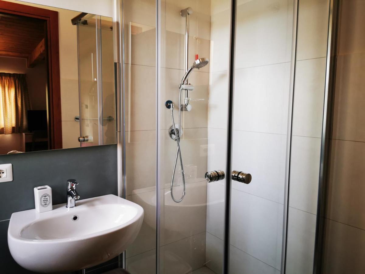 Roccadaspide Agriturismo B&B Il Girasole מראה חיצוני תמונה