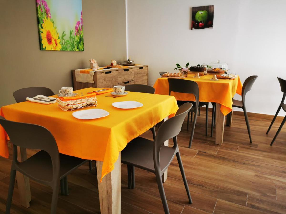 Roccadaspide Agriturismo B&B Il Girasole מראה חיצוני תמונה