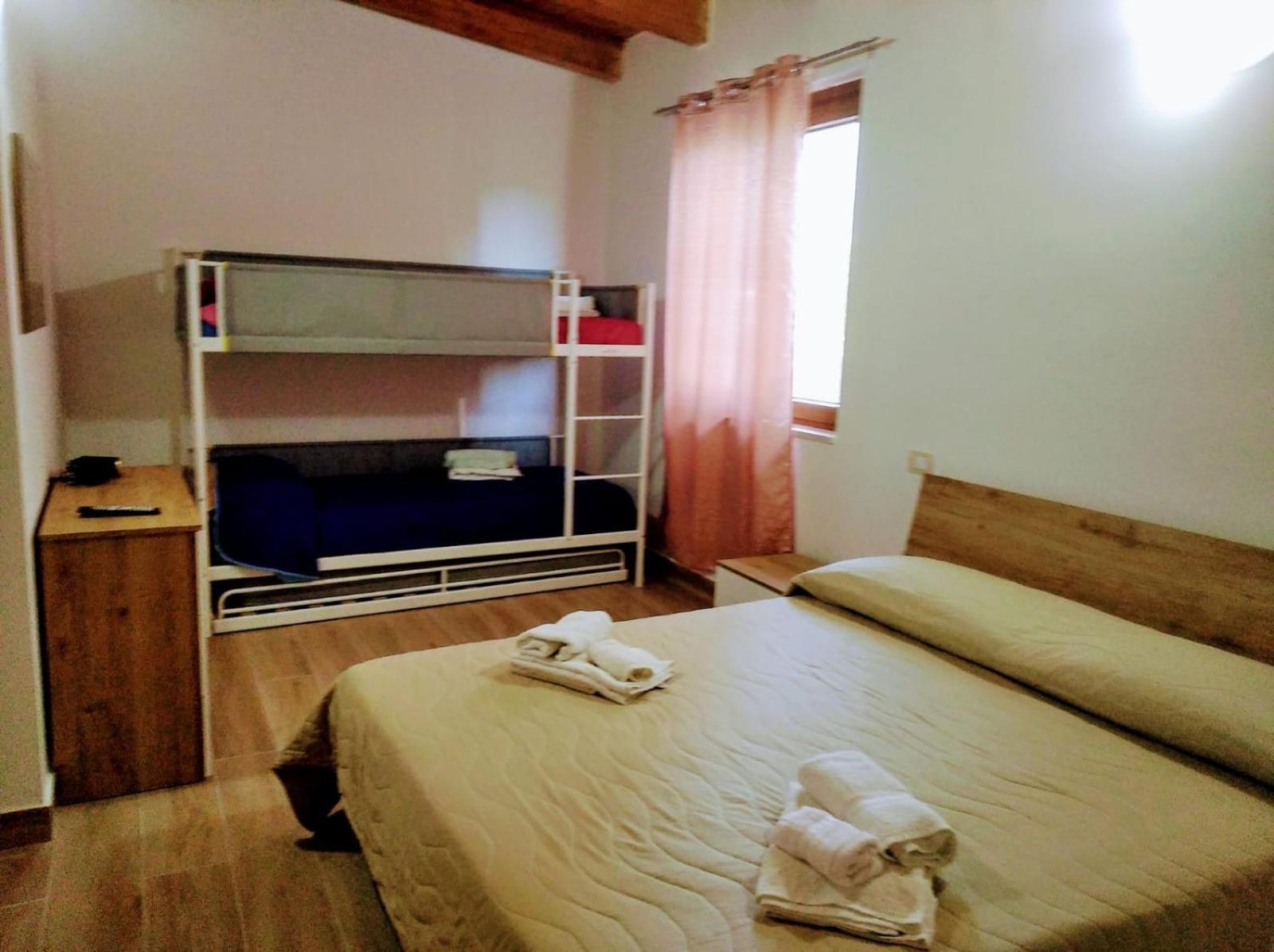 Roccadaspide Agriturismo B&B Il Girasole מראה חיצוני תמונה